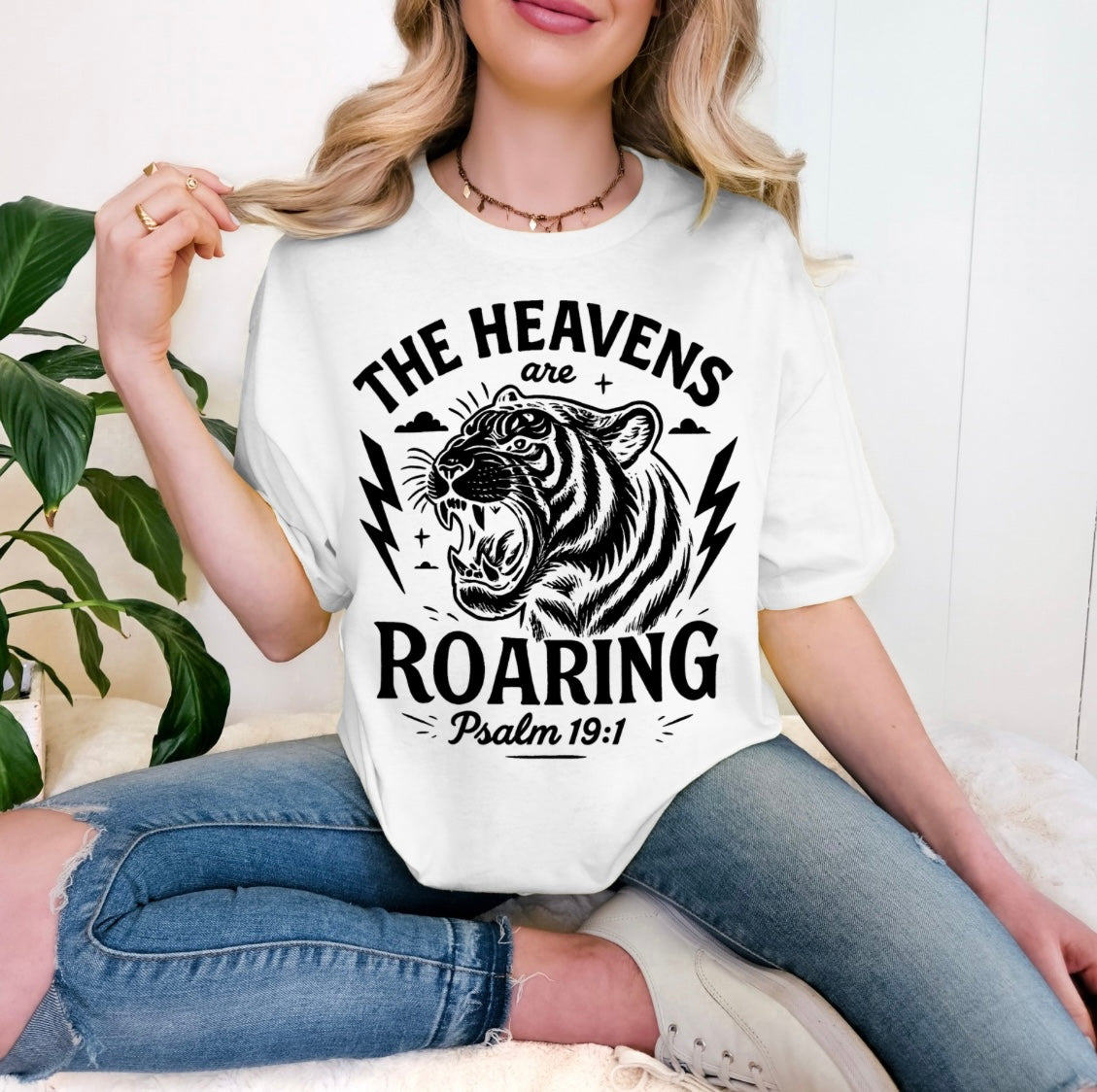 Heavens are roaring t-shirt