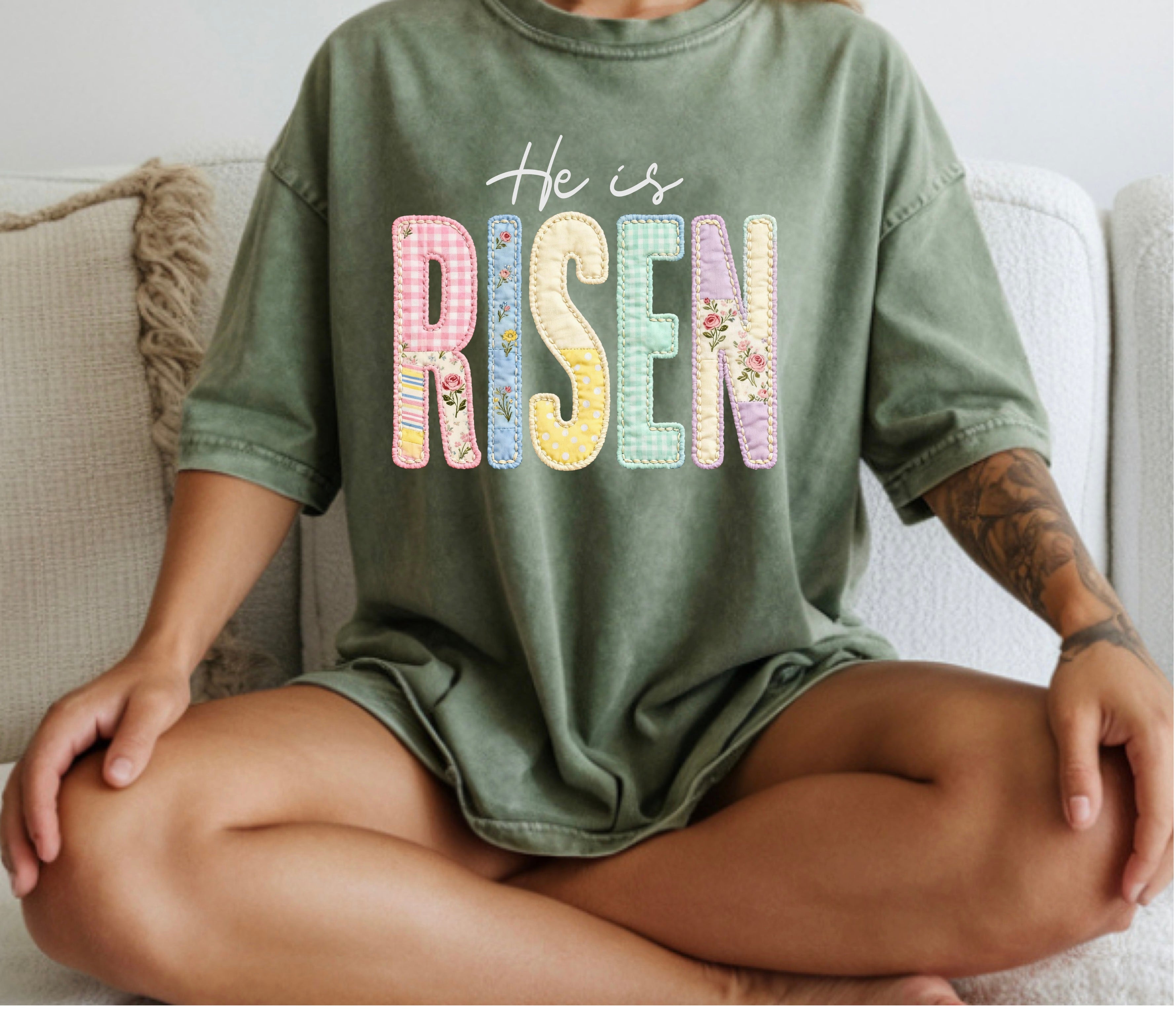He is Risen Tshirt